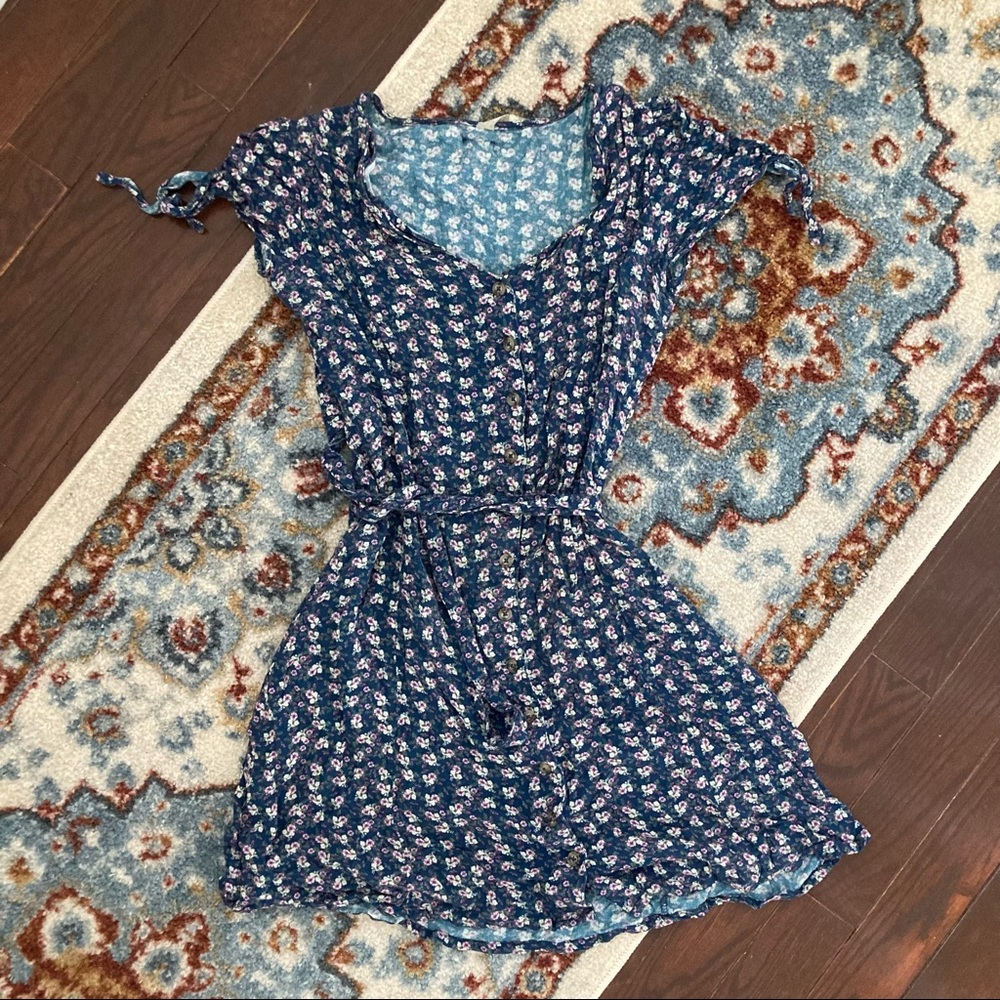 Ripzone mini 90s style skater dress button up dress with tie details xs!